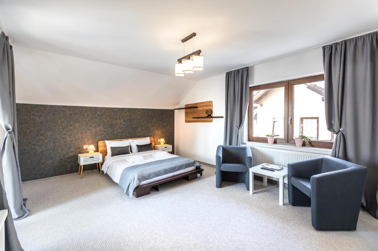 Emerald Residence Rîşnov Ngoại thất bức ảnh
