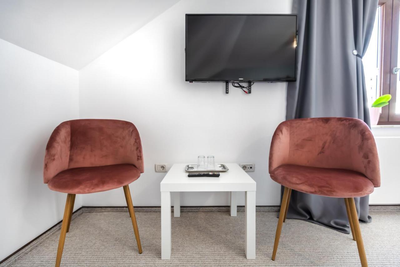 Emerald Residence Rîşnov Ngoại thất bức ảnh