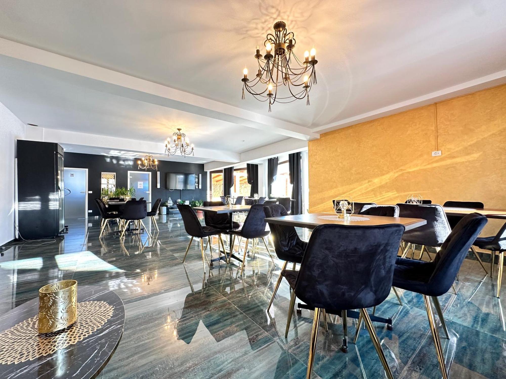 Emerald Residence Rîşnov Ngoại thất bức ảnh